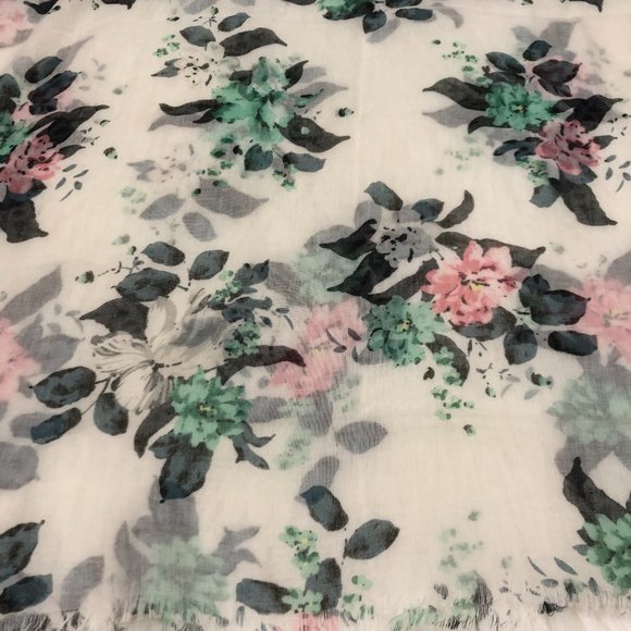 *BRAND NEW* Banana Republic Sheer Floral Scarf - Picture 3 of 6